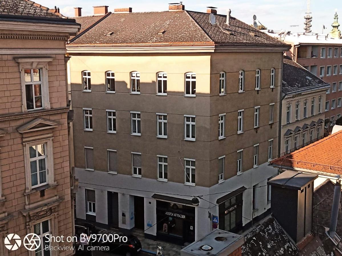 Apartament Fewo Am Neuen Dom Linz Zewnętrze zdjęcie